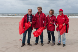 PvdA opruimactie in Petten.