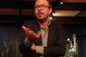 Politiek Café:  Gezellig en Leerzaam